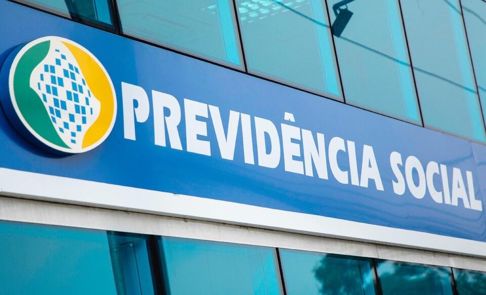 INSS deve reativar BPC/LOAS de idoso